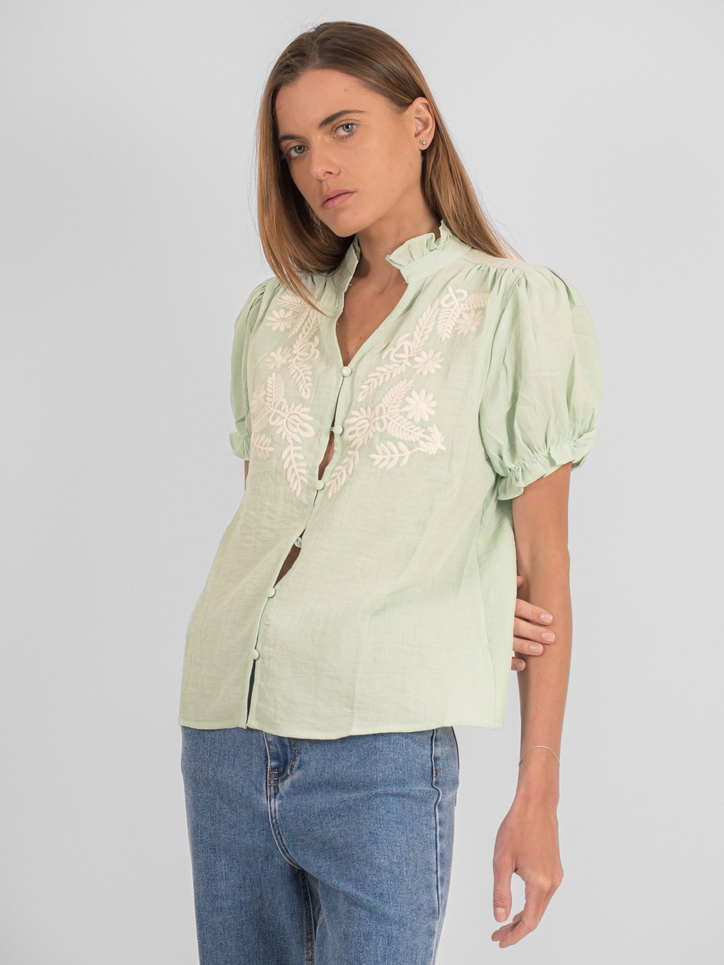 Chemise brodée à manche courte - P3 PA