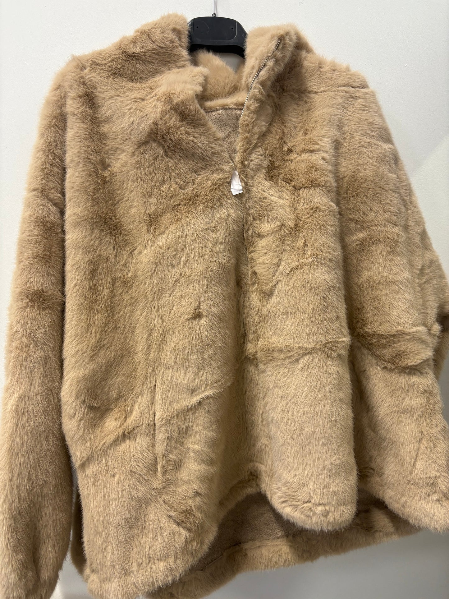 Exclu Live - Gilet fausse fourrure