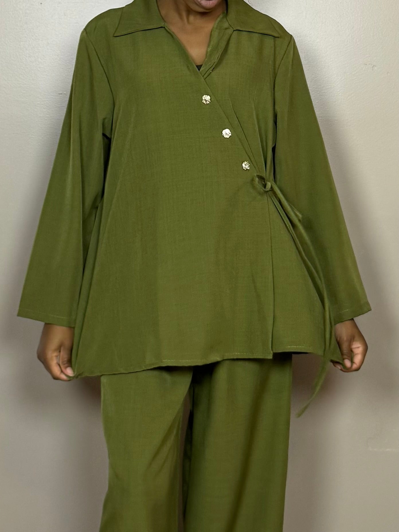 Ensemble blaze CLARA 4 boutons dorés D1