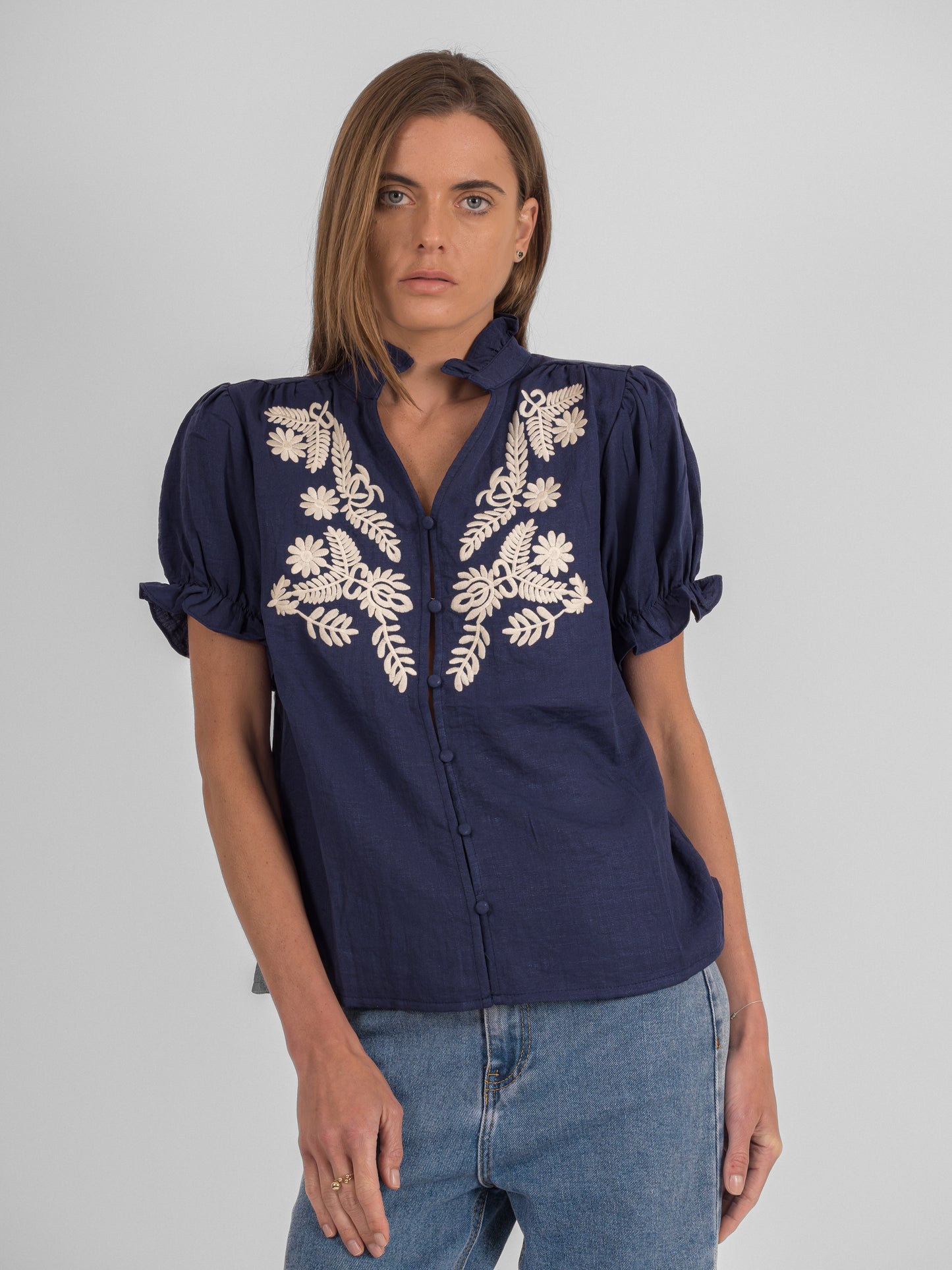 Chemise brodée à manche courte - P3 PA